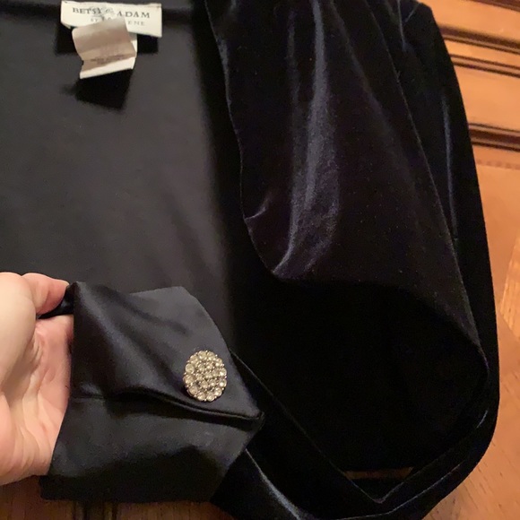 Crushed Black velvet and satin super soft and classy  black tie shrug - Picture 3 of 4